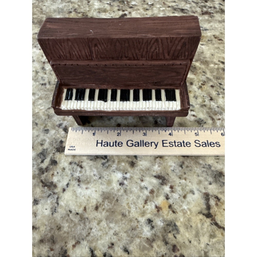 Vintage Dollhouse‎ Miniature Upright Resin Piano Dollhouse Furniture  4462